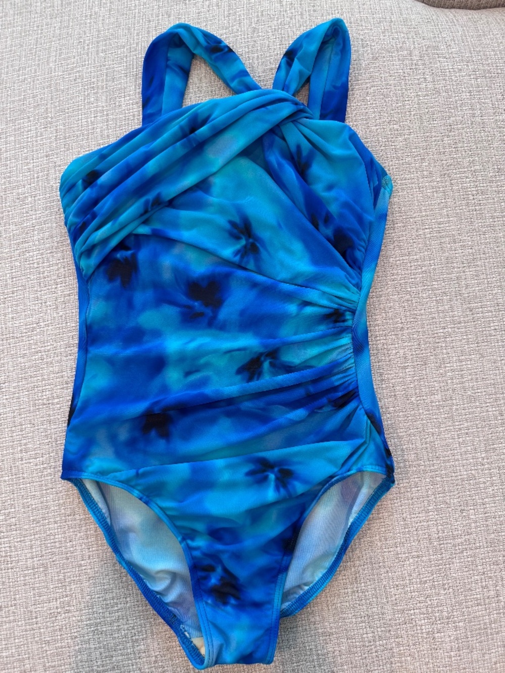 Miraclesuit Women’s One Piece Swimsuit, Slimming effect, Blues Size 10 Tall